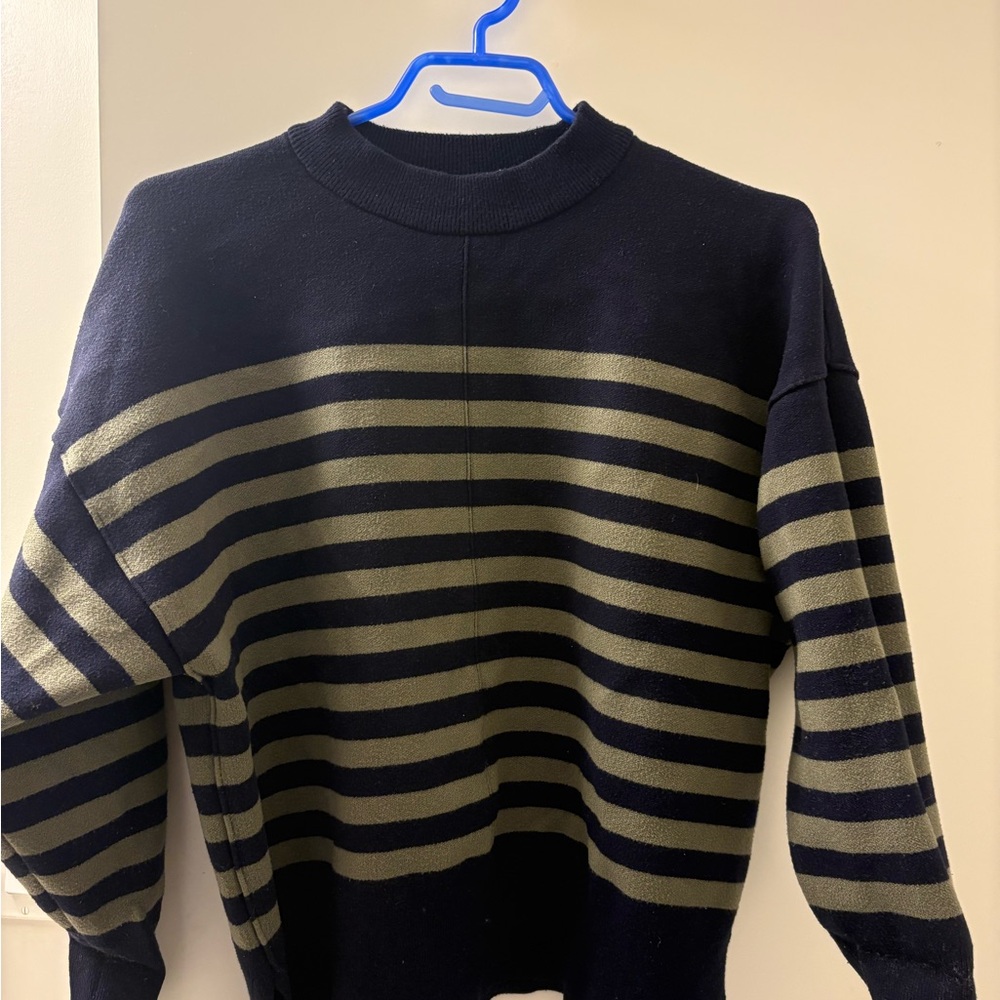 Zara Women’s Striped Sweater